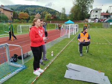 Studenti soutěžili v několika pilotních disciplínách jako je 3D slalom, oblet překážek či let ve vymezeném koridoru. | Foto: FAST VUT