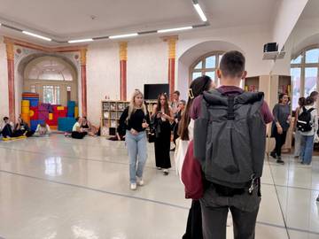 Proměna současné ZUŠ v Prostějově v městskou knihovnu byla další výzvou pro naše studenty. | Foto: Ilona Dočkalová