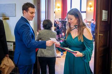 ABsolventi mohou zůstat ve spojení se svou alma mater. | Foto: Václav Koníček