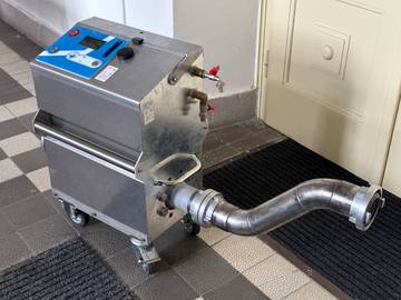 Proplachovací robot Astacus
