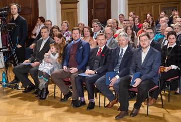 Absolventi prvního běhu vzdělávacího programu MSc. na slavnostním předávání osvědčení o absolvování | foto: FAST VUT